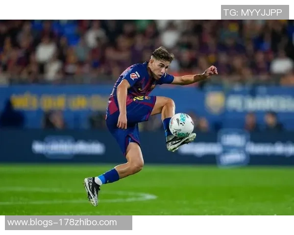 巴萨与巴伦西亚的精彩对决分析与赛后点评